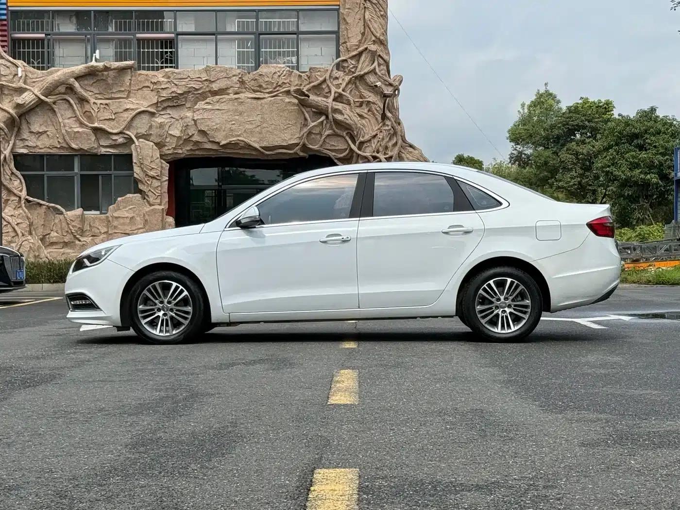 Chery Arrizo 7e 2016 1.6L e-Premium Edition — миниатюра 5