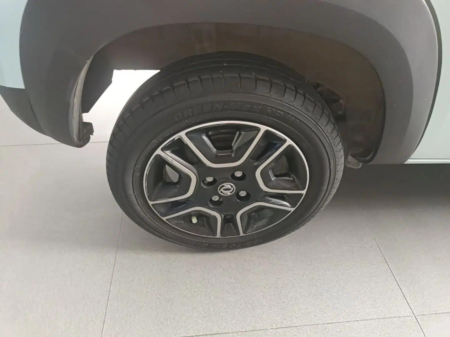 Dongfeng NAMMI BOX 2022 Chasing Wind Edition 331 km Standard Model — миниатюра 11