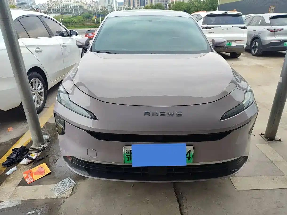 Roewe D6 2025 450km Premium Edition — миниатюра 2