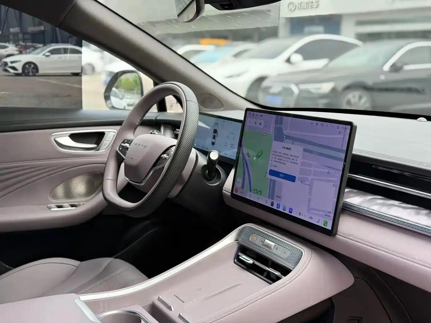 Roewe M7 DMH 2025 160km Enjoy Edition — миниатюра 10