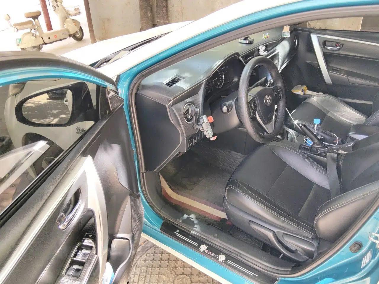 Toyota Levin Hybrid E+ 2019 1.8L PH V E-CVT Luxury Edition — миниатюра 16