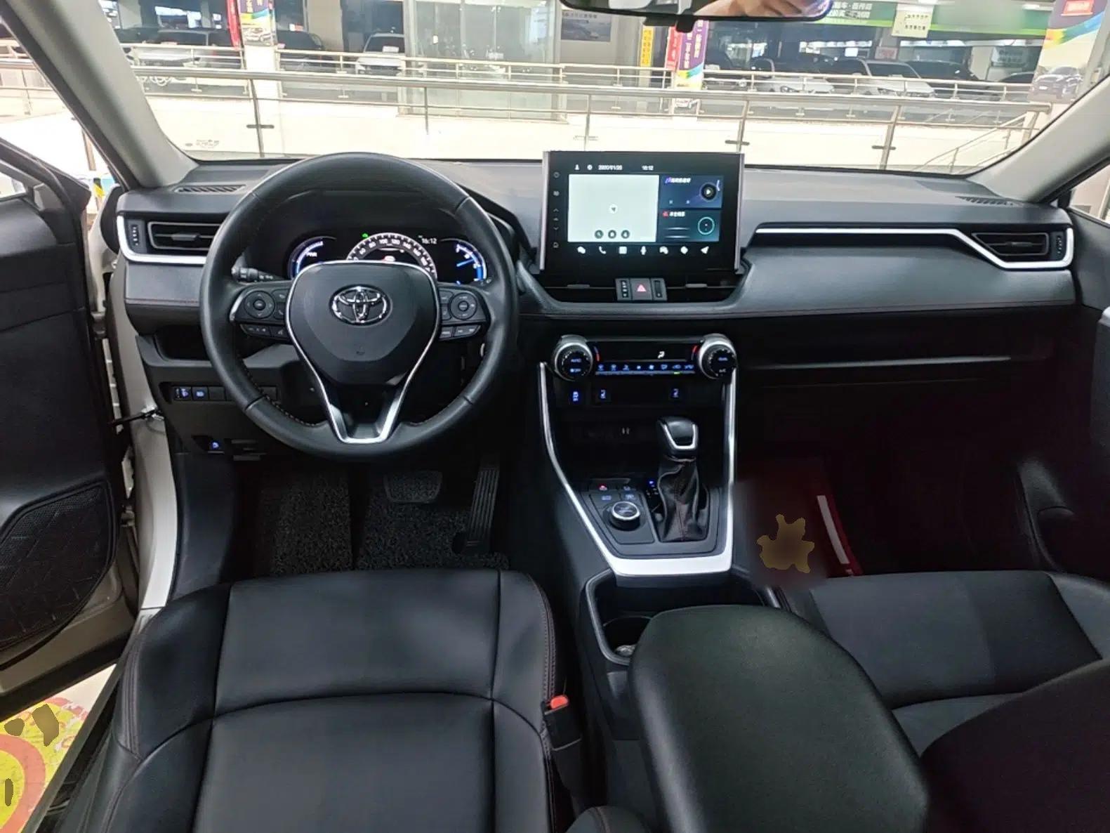 Toyota Wildlander New Energy 2021 High-Performance Edition 2.5L Two-Wheel Drive Powerful Version — миниатюра 12