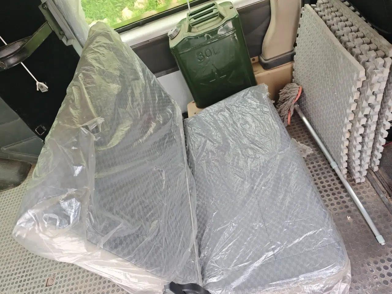 Ford Transit Custom 2009 2.4T Diesel Multi-Function Long Wheelbase Mid-Roof Emission Standard III — миниатюра 17