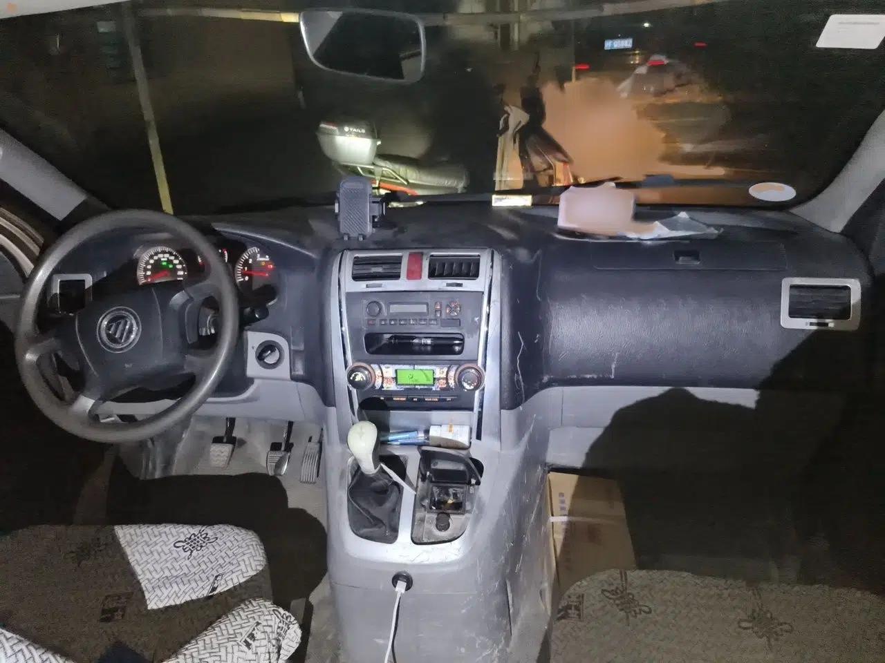 Foton Scenic G5 2021 2.0L Gasoline Commercial Version 6-Seater Multi-Purpose Passenger Vehicle 1TZS — миниатюра 18