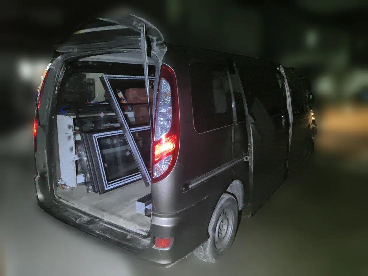 Foton Scenic G5 2021 2.0L Gasoline Commercial Version 6-Seater Multi-Purpose Passenger Vehicle 1TZS — миниатюра 6