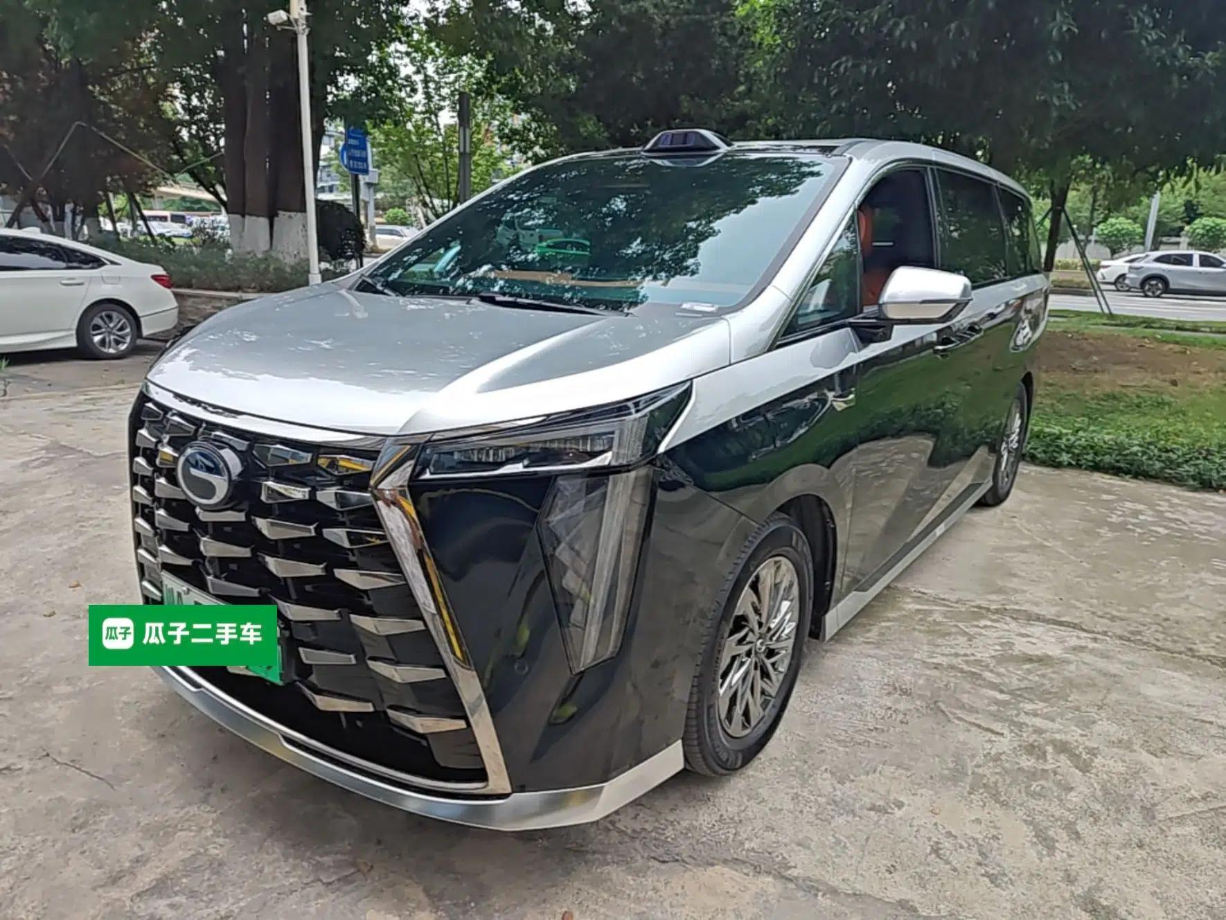 GAC Trumpchi Xiangwang M8 2025 Kunkun Series Ultra First-Class Cabin — миниатюра 1