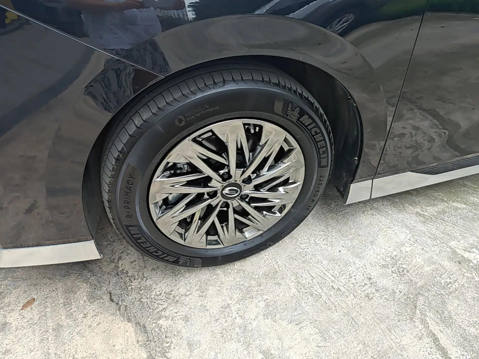 GAC Trumpchi Xiangwang M8 2025 Kunkun Series Ultra First-Class Cabin — миниатюра 15