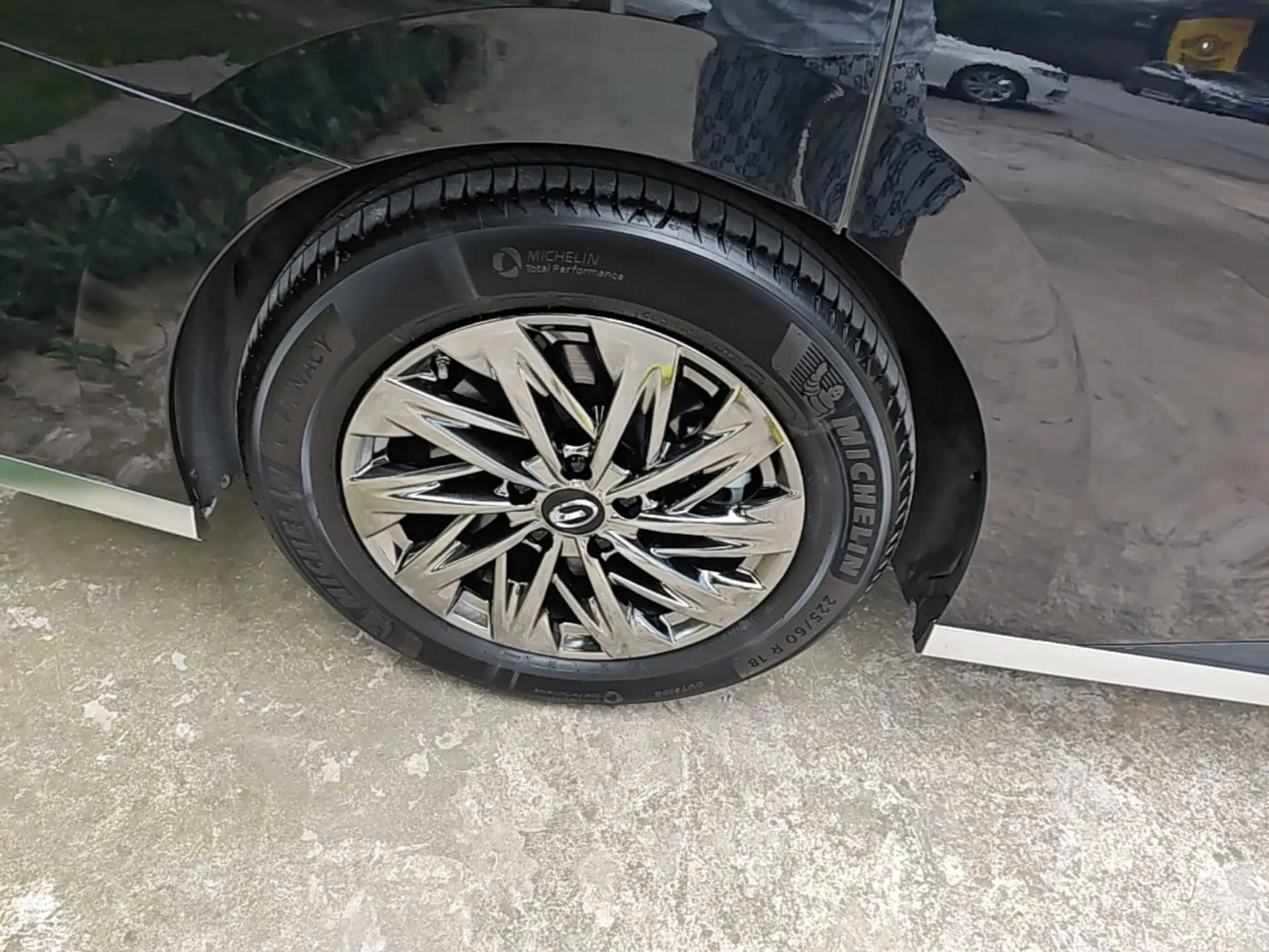 GAC Trumpchi Xiangwang M8 2025 Kunkun Series Ultra First-Class Cabin — миниатюра 16