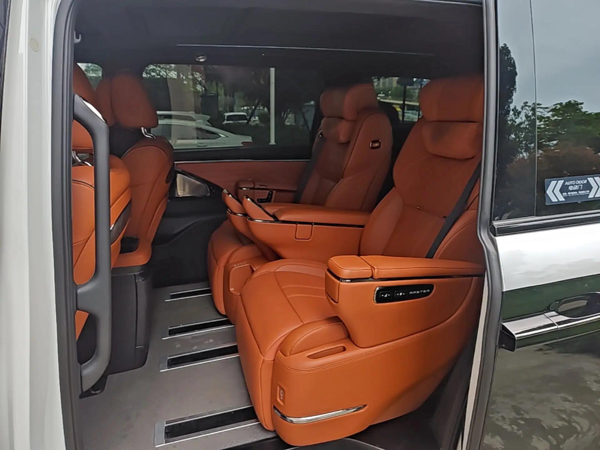 GAC Trumpchi Xiangwang M8 2025 Kunkun Series Ultra First-Class Cabin — миниатюра 25