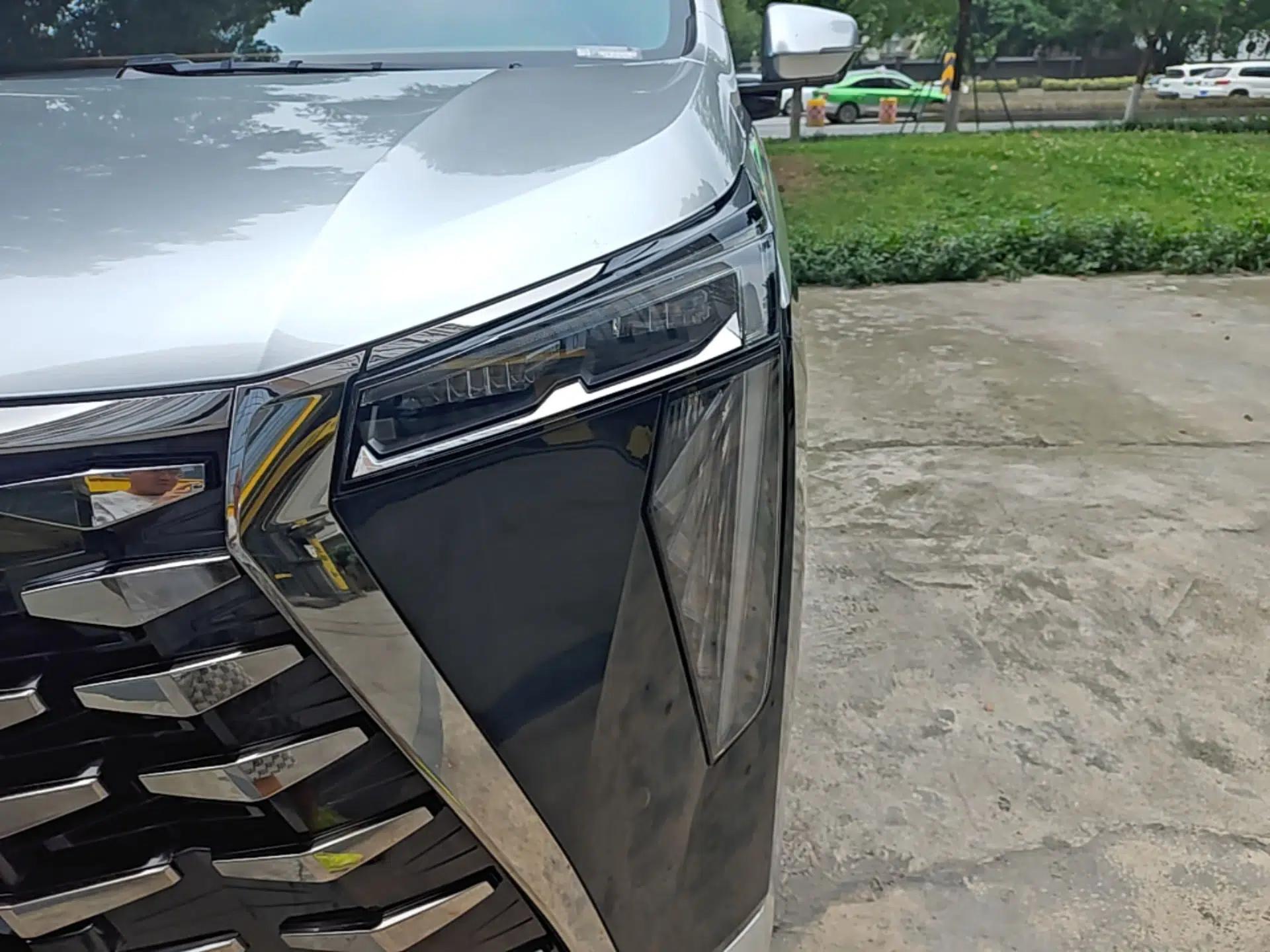 GAC Trumpchi Xiangwang M8 2025 Kunkun Series Ultra First-Class Cabin — миниатюра 8