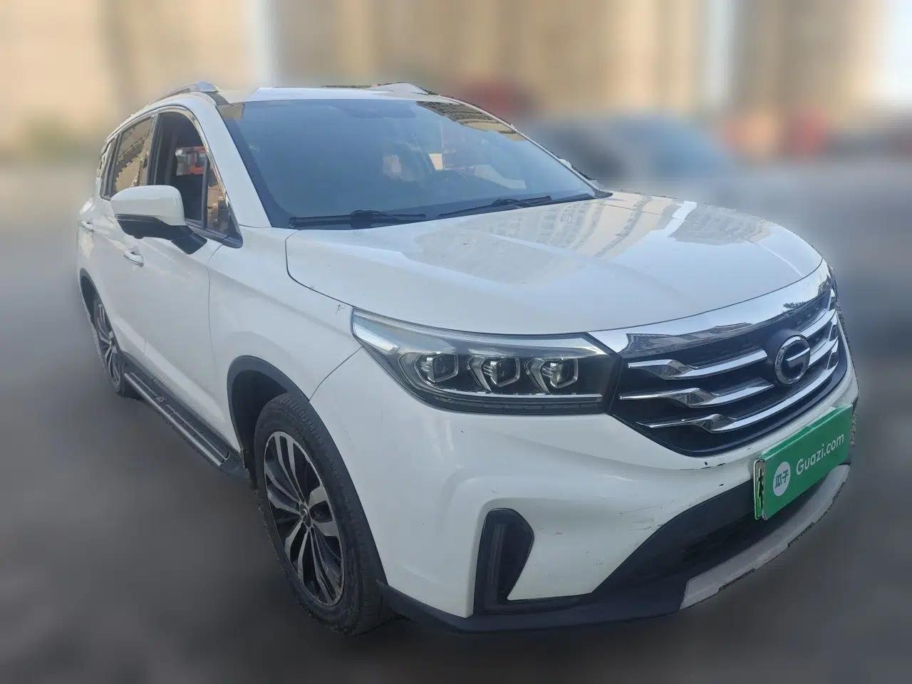 GAC Trumpchi GS4 New Energy 2019 1.5L PHEV Smart Enjoyment Version — миниатюра 3