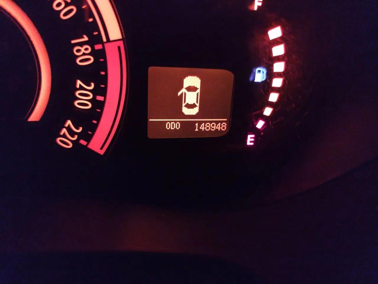 GAC Trumpchi GA3 2013 1.6L Manual Elite Edition — миниатюра 12