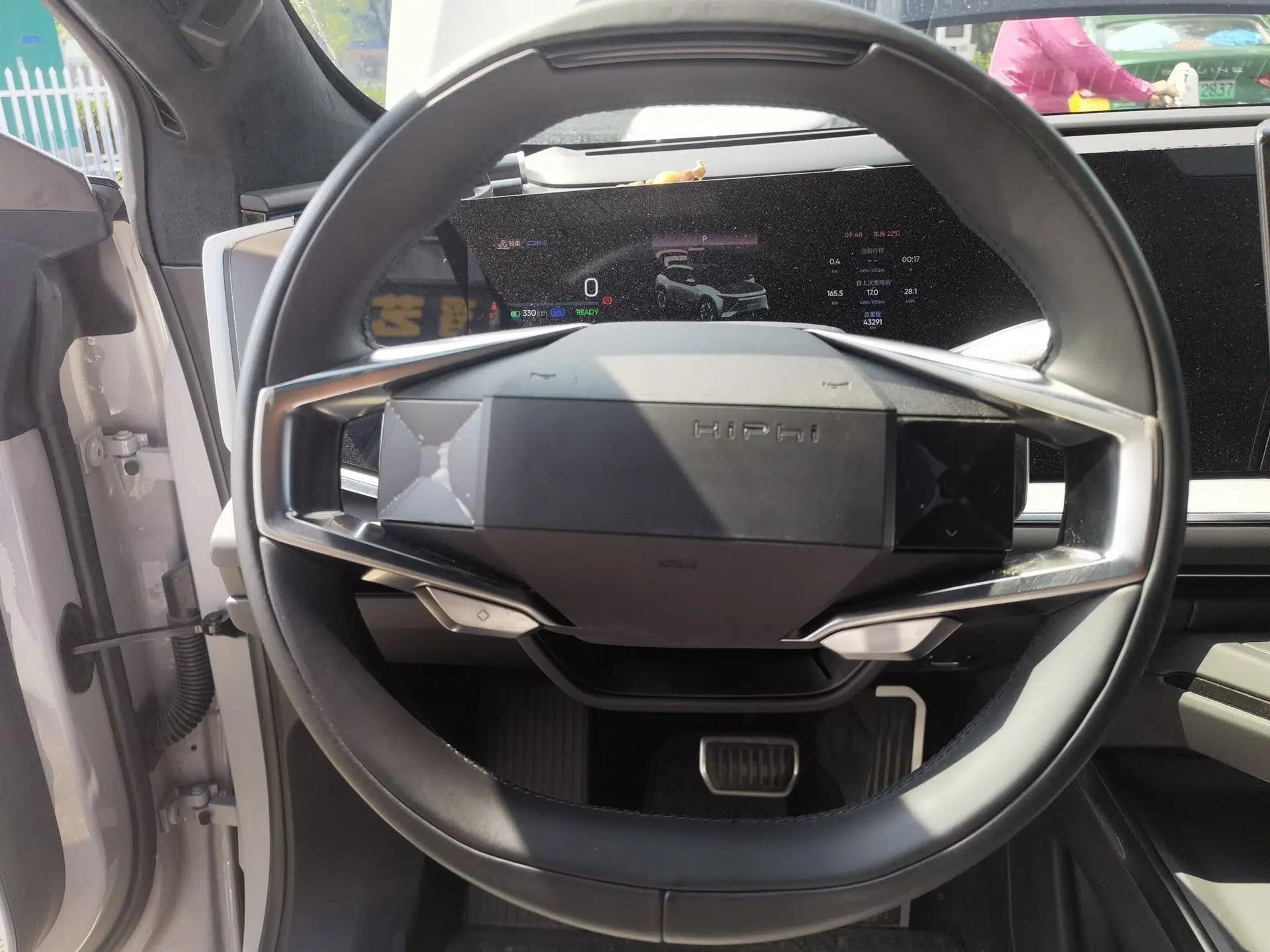 HiPhi Y 2023 560 km Elite Version — миниатюра 10