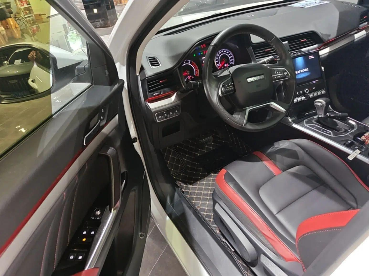 Haval H4 2019 Red-Label 1.5 GDIT DCT Luxury Smart Connectivity Model — миниатюра 18