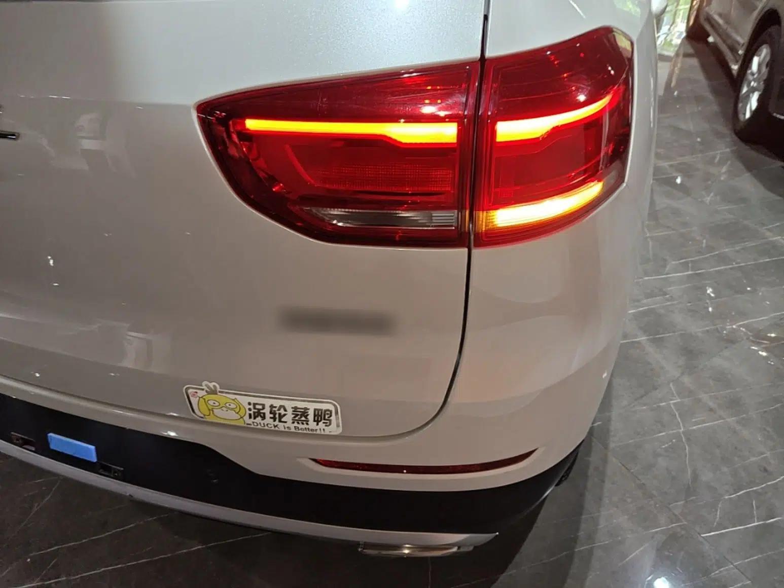 Haval H4 2019 Red-Label 1.5 GDIT DCT Luxury Smart Connectivity Model — миниатюра 9