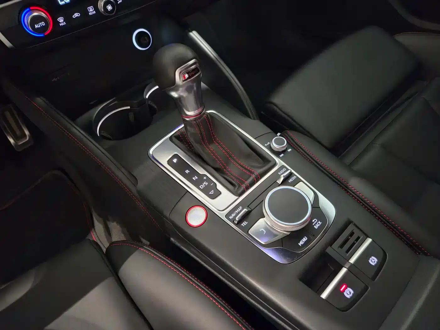 Audi S3 2019 Model S3 2.0T Limousine — миниатюра 15