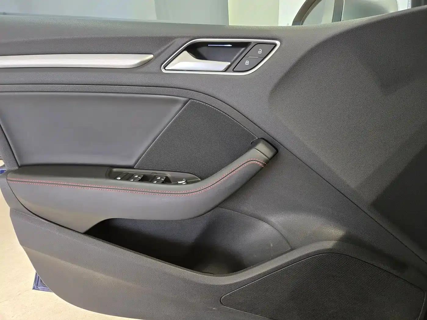 Audi S3 2019 Model S3 2.0T Limousine — миниатюра 17