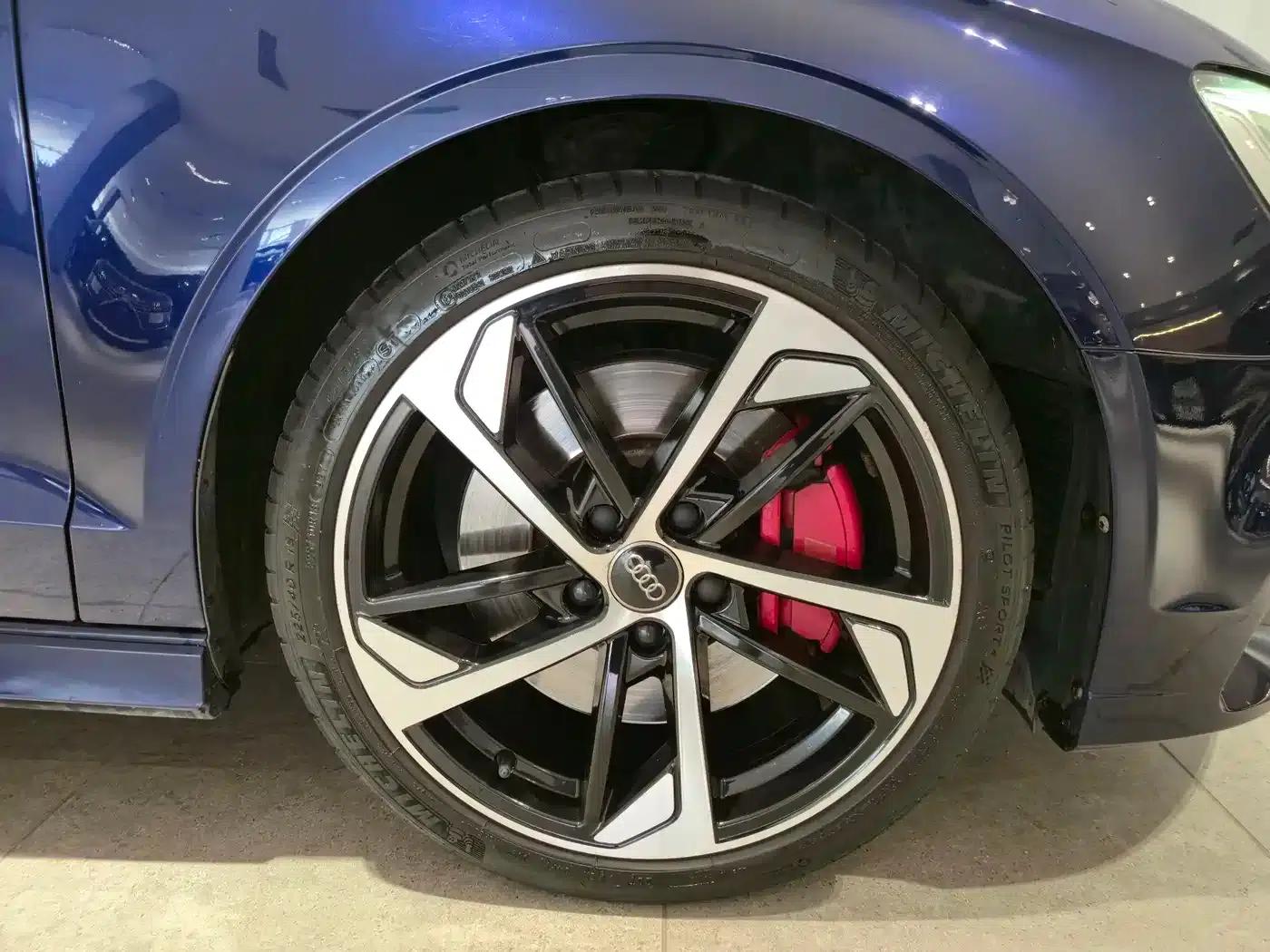 Audi S3 2019 Model S3 2.0T Limousine — миниатюра 21