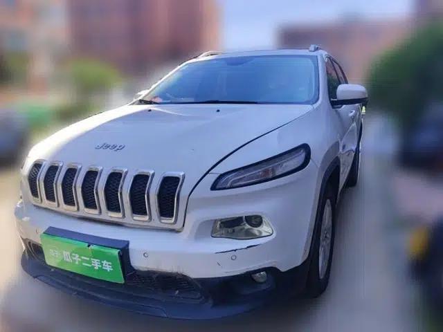Jeep Cherokee 2016 2.4L Leading Edition