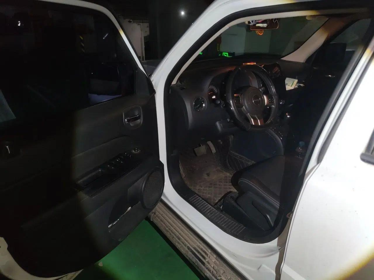 Jeep Patriot 2015 2.0L Sport Edition — миниатюра 16