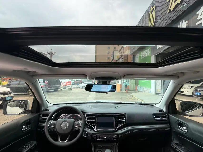 Jeep Grand Commander PHEV 2020 2.0T Plug-in Hybrid Leading Edition — миниатюра 17