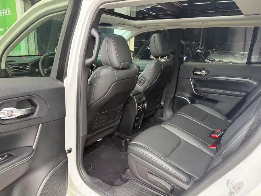 Jeep Grand Commander PHEV 2020 2.0T Plug-in Hybrid Leading Edition — миниатюра 18