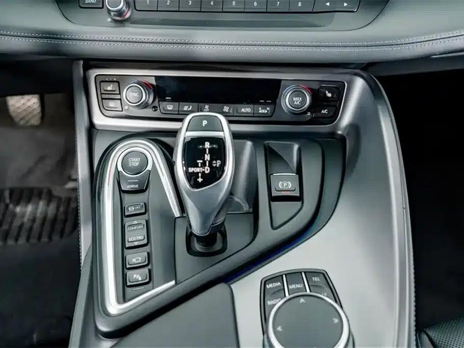 BMW i8 2014 Standard Edition — миниатюра 20