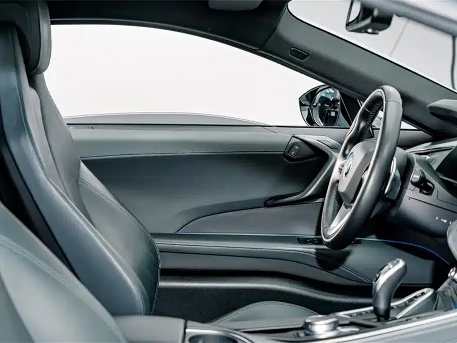 BMW i8 2014 Standard Edition — миниатюра 28
