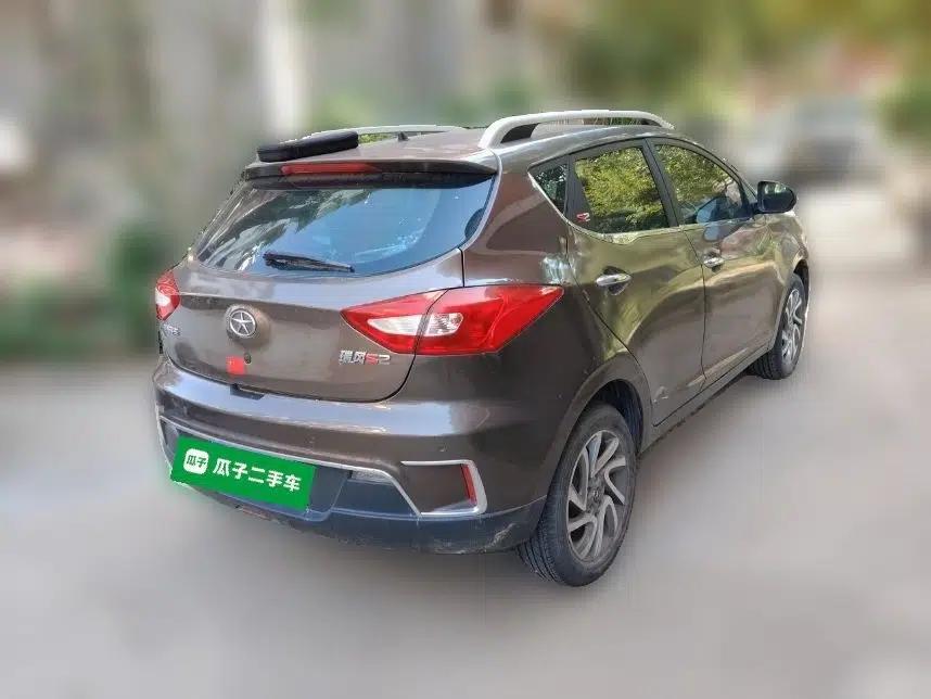 JAC Group Refine S2 2015 1.5L Manual Luxury Model — миниатюра 6