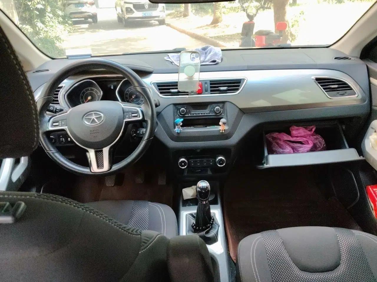 JAC Group Refine S2 2015 1.5L Manual Luxury Model — миниатюра 9