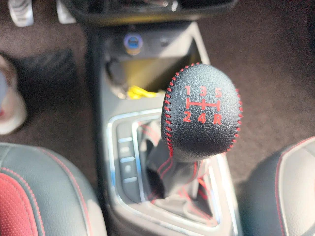 JAC Group Refine S2 2018 Smart Drive Edition 1.5L Manual Luxury Smart Model — миниатюра 14