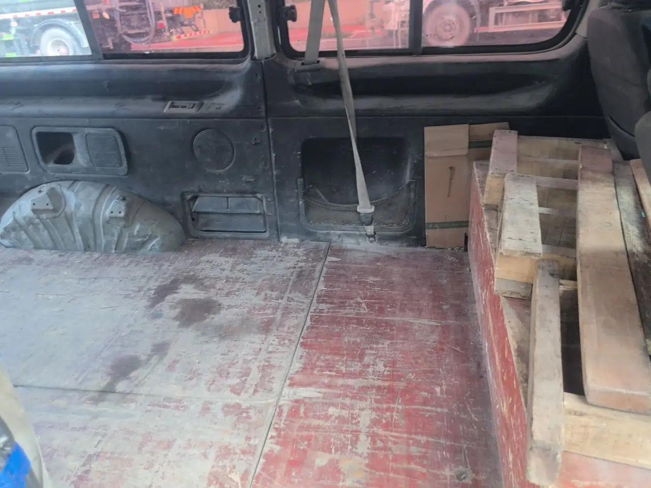 Jinbei Grace 2016 2.0L Express Utility Model — миниатюра 17