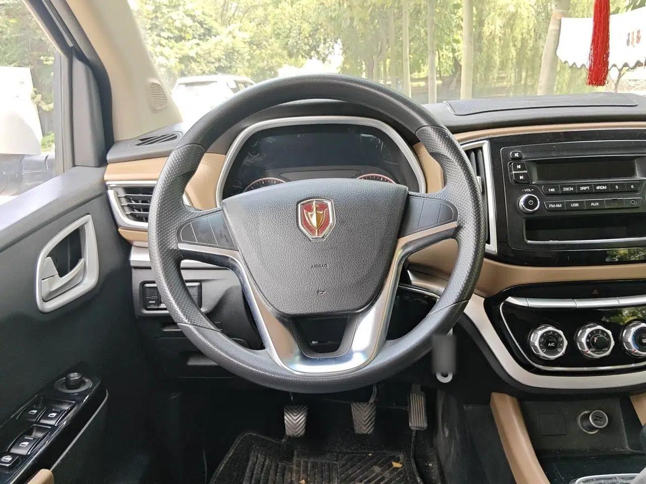 Jinbei F50 2017 1.6L Manual Comfort Model — миниатюра 10