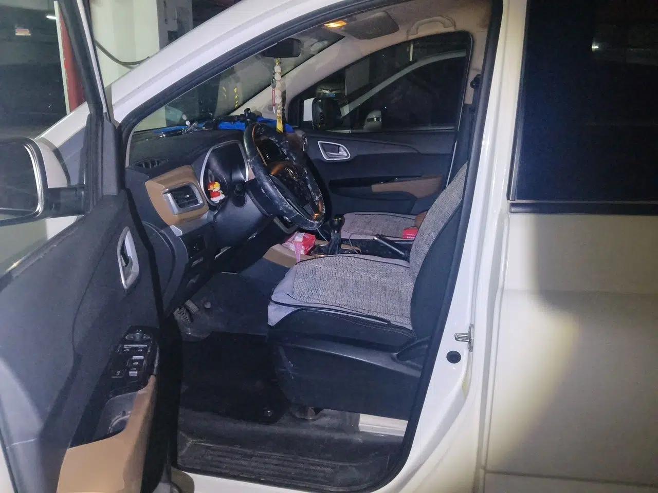 Jinbei F50 2017 1.6L Manual Economy Model — миниатюра 15