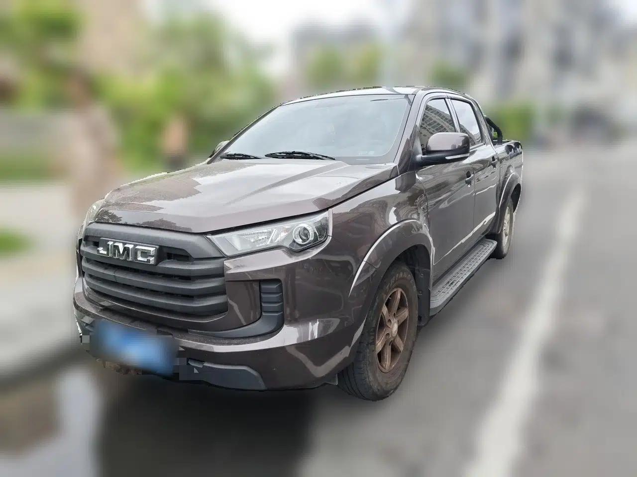 JMC Baodian 2023 2.5T Diesel Two-Wheel Drive Comfort Edition Standard Wheelbase JX4D25A6L — миниатюра 1