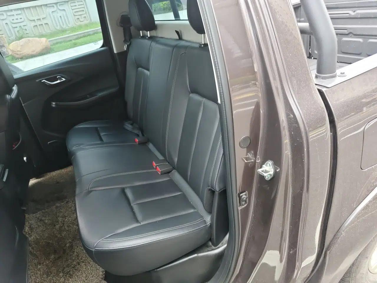 JMC Baodian 2023 2.5T Diesel Two-Wheel Drive Comfort Edition Standard Wheelbase JX4D25A6L — миниатюра 17