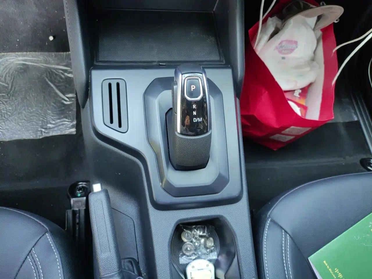 JMC Yuhu 7 2022 2.0T Automatic Diesel Two-Wheel Drive Comfort Plus Long Wheelbase — миниатюра 14