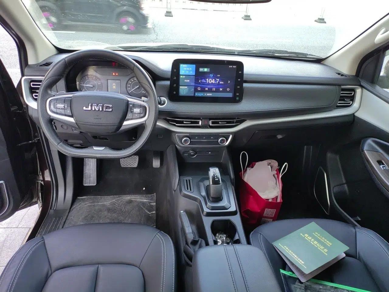 JMC Yuhu 7 2022 2.0T Automatic Diesel Two-Wheel Drive Comfort Plus Long Wheelbase — миниатюра 9