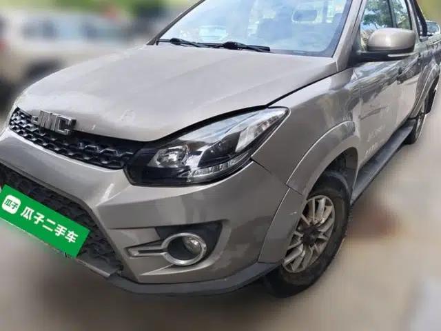JMC Yuhu 3 2018 1.8T Gasoline Two-Wheel-Drive Advanced Model with Long Wheelbase