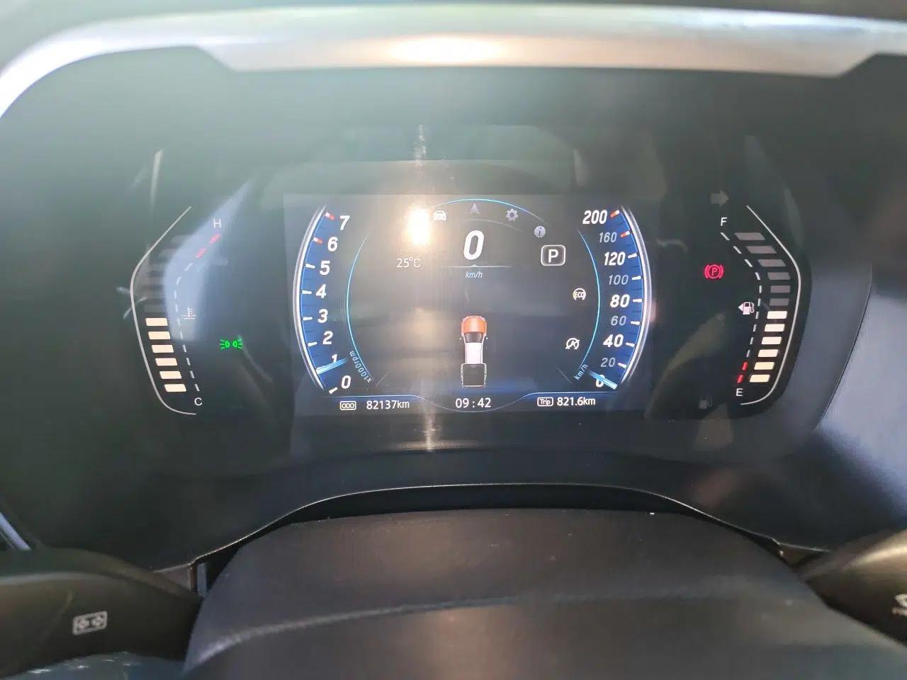 JMC Yuhu 9 2019 2.0T Automatic Gasoline 4x4 Comfort Edition — миниатюра 11