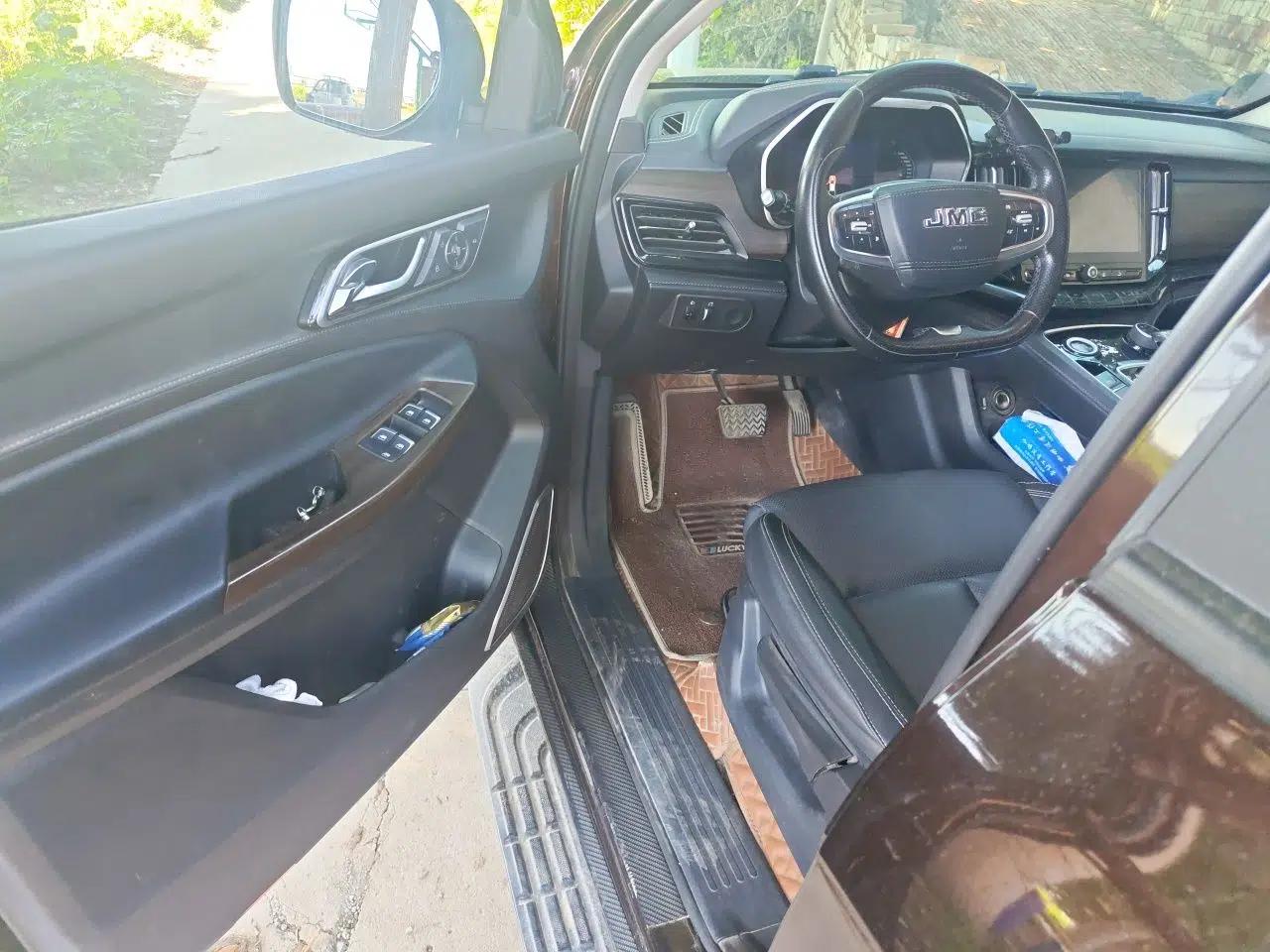 JMC Yuhu 9 2019 2.0T Automatic Gasoline 4x4 Comfort Edition — миниатюра 16