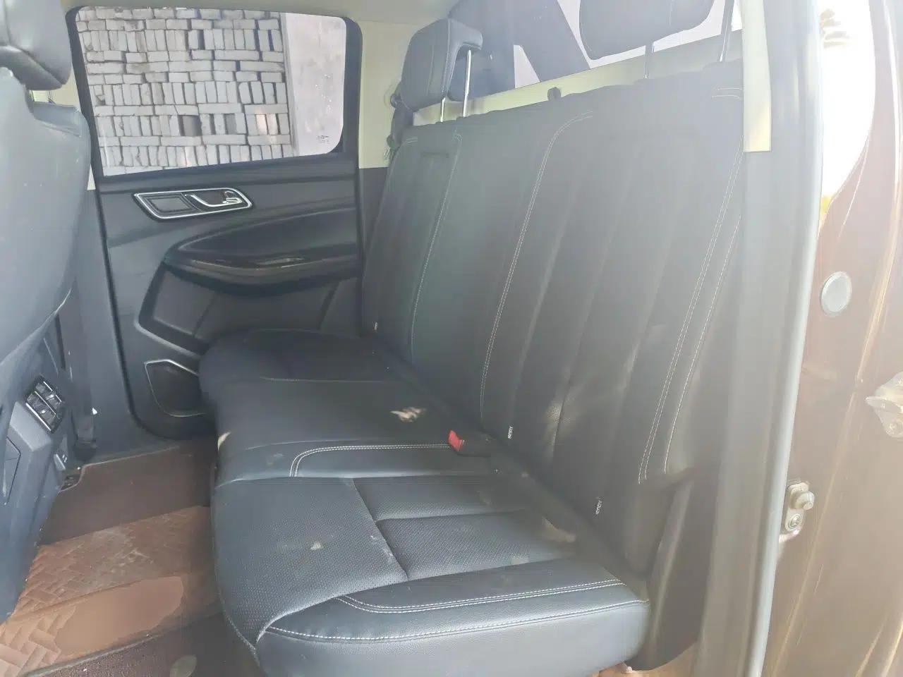 JMC Yuhu 9 2019 2.0T Automatic Gasoline 4x4 Comfort Edition — миниатюра 17