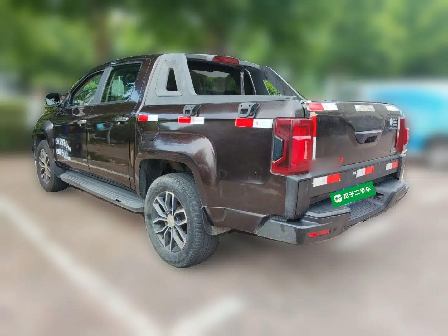 JMC Yuhu 9 2019 2.0T Automatic Gasoline 4x4 Luxury Edition — миниатюра 4