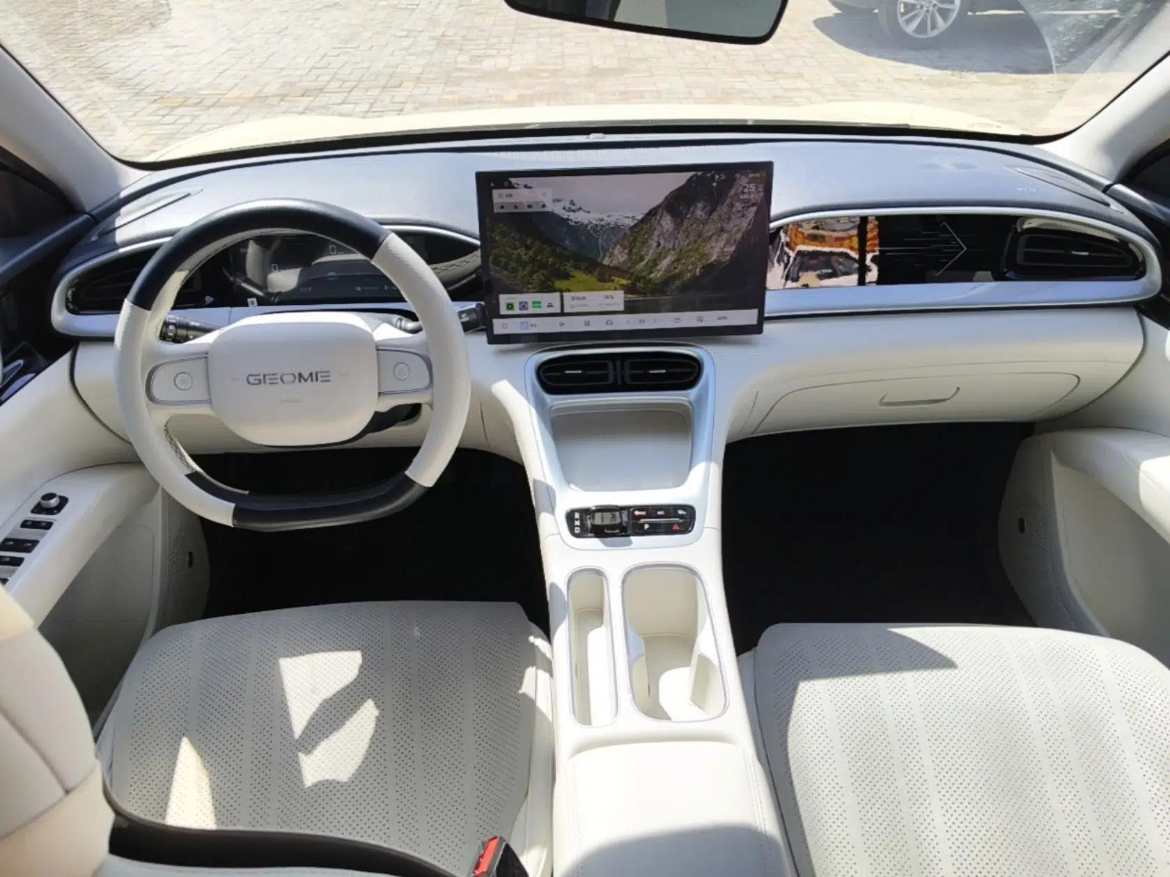 Geely Galaxy Geome 2025 UP 410km Exploration Edition — миниатюра 12