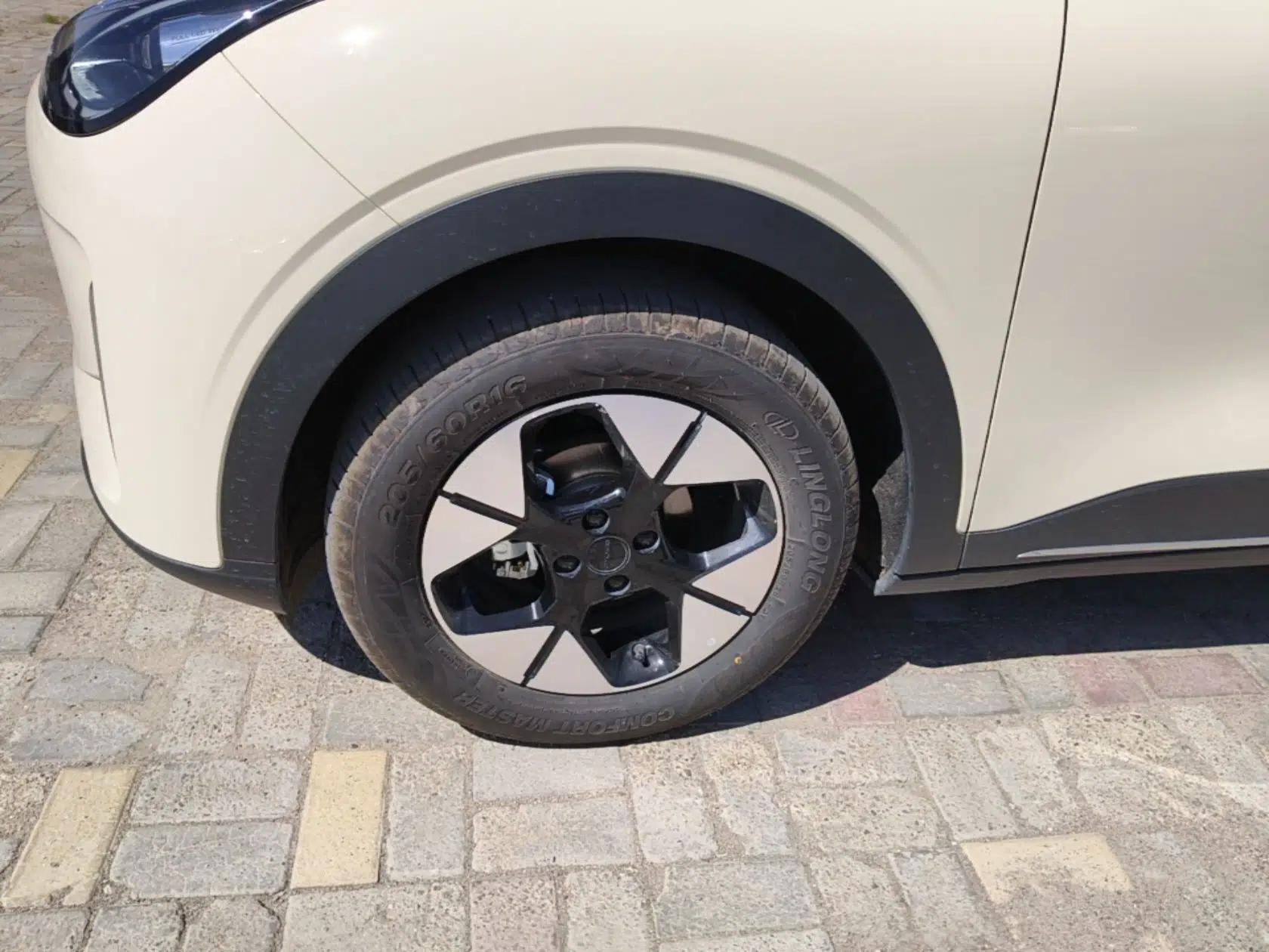 Geely Galaxy Geome 2025 UP 410km Exploration Edition — миниатюра 10