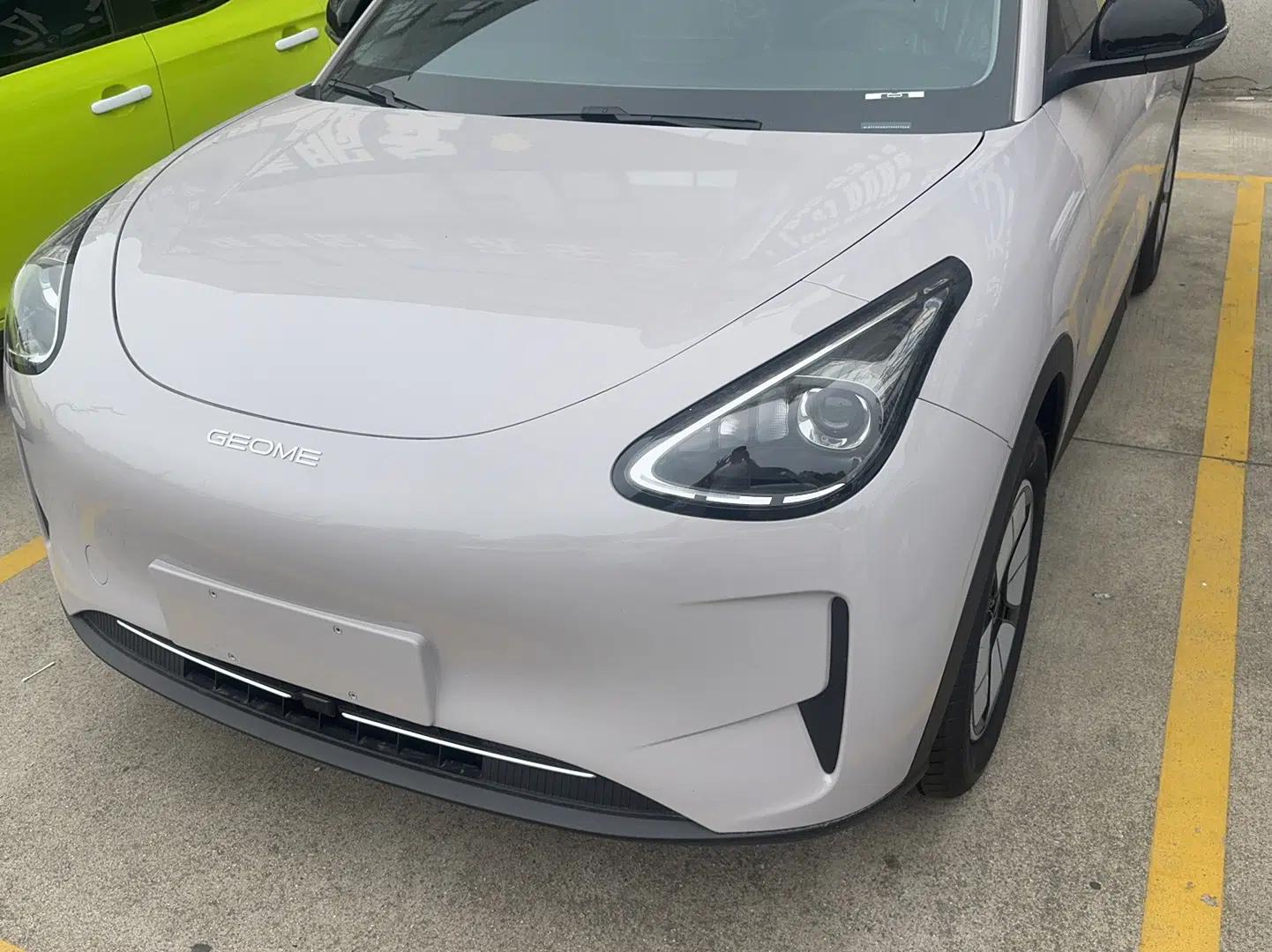 Geely Galaxy Geome 2026 Model 310km Youth Edition — миниатюра 2