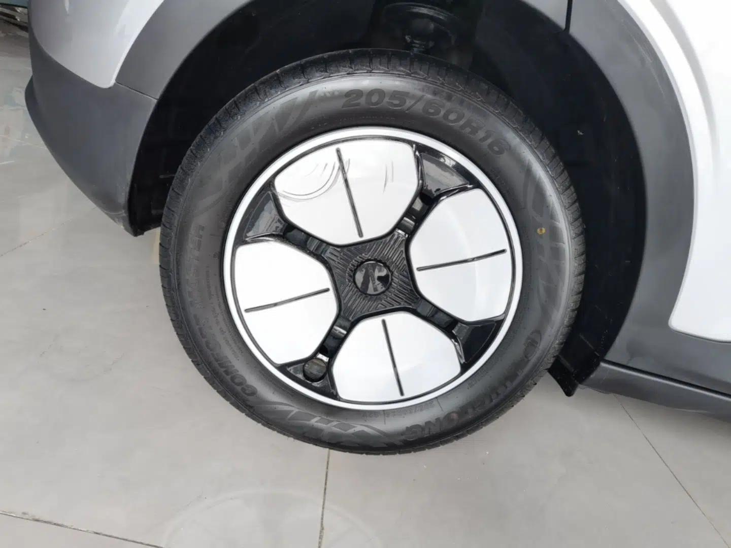 Geely Galaxy Geome 2025 410 km Free Version — миниатюра 11