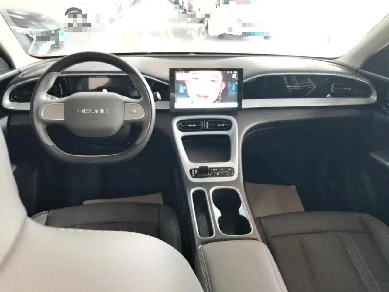 Geely Galaxy Geome 2025 410 km Free Version — миниатюра 12