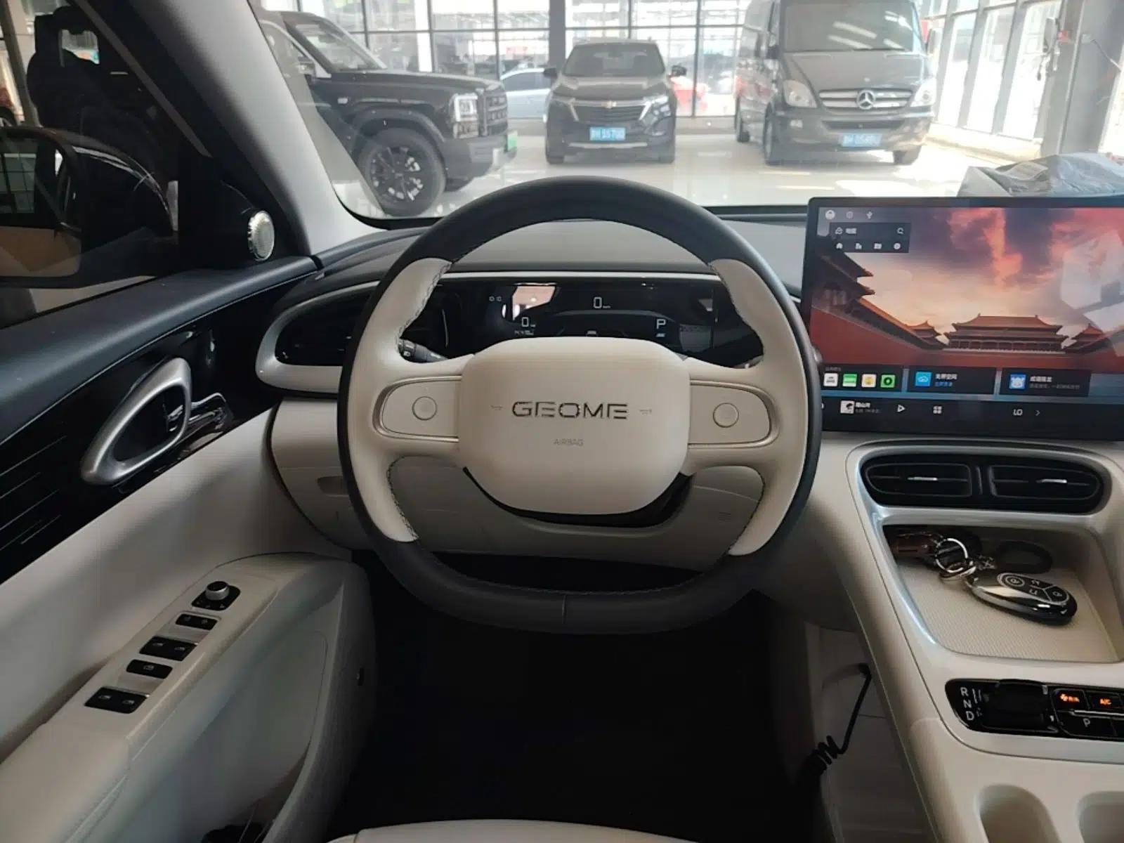 Geely Galaxy Geome 2025 UP 410km Exploration Edition — миниатюра 13