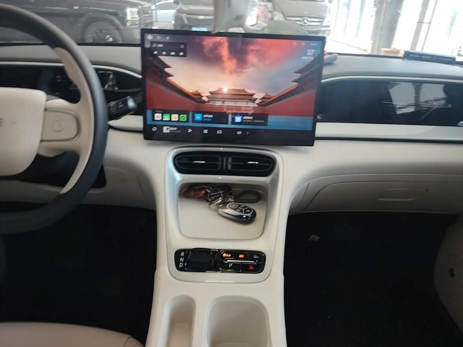 Geely Galaxy Geome 2025 UP 410km Exploration Edition — миниатюра 15